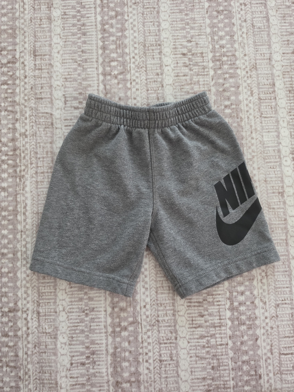 Nike Gray Logo Boys Activewear Athletic Shorts Size 4T